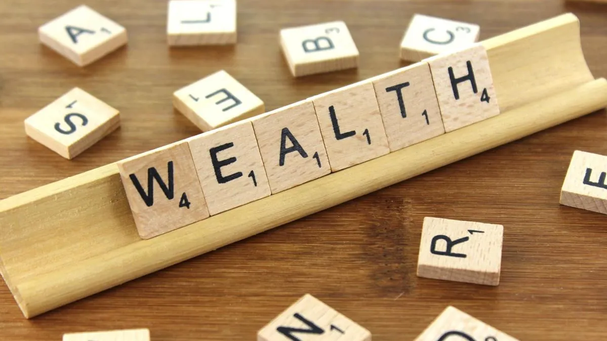 The program “Financial Awareness & Wealth Building – Conversation with the Experts” will be online from 6-7:30 p.m.