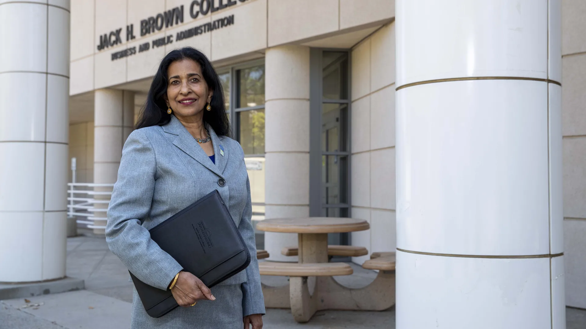 Shanthi Srinivas