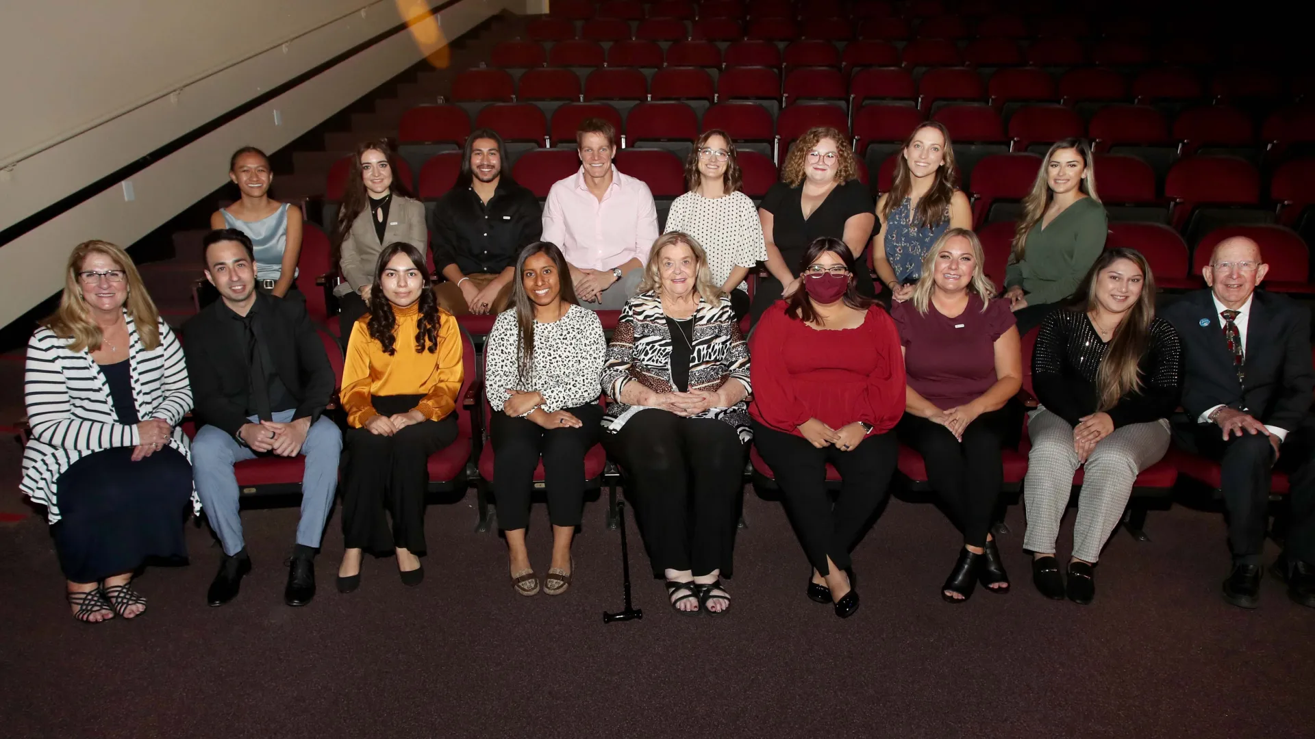 Sixteen undergraduate and graduate students from Cal State San Bernardino’s Palm Desert Campus were celebrated at the annual Rogers Scholarship