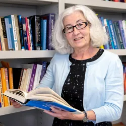 Jacqueline Coyle-Shapiro