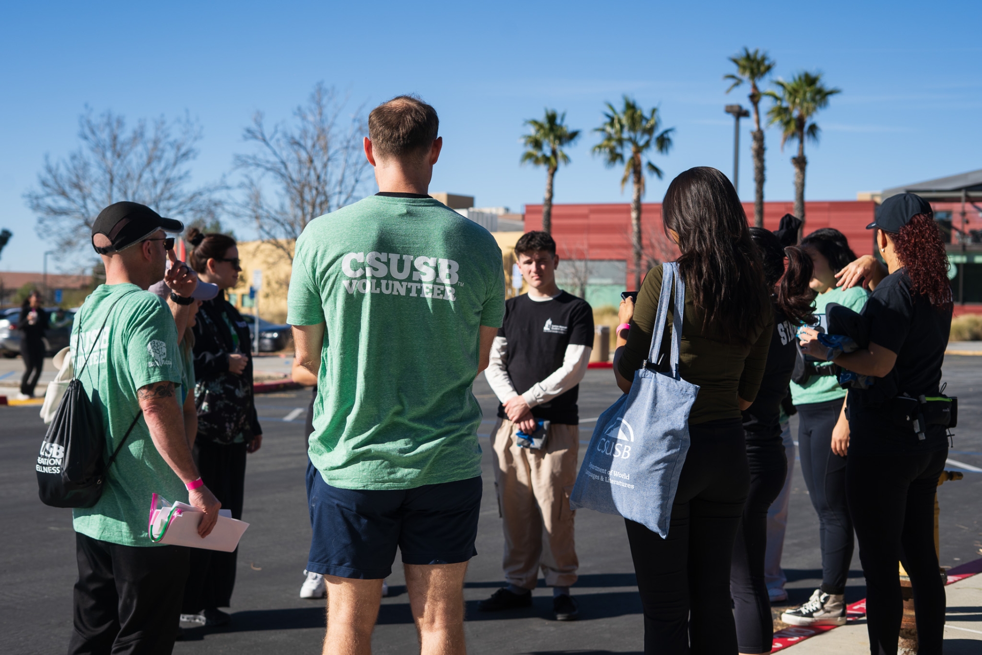 Coyote Cares Day volunteers